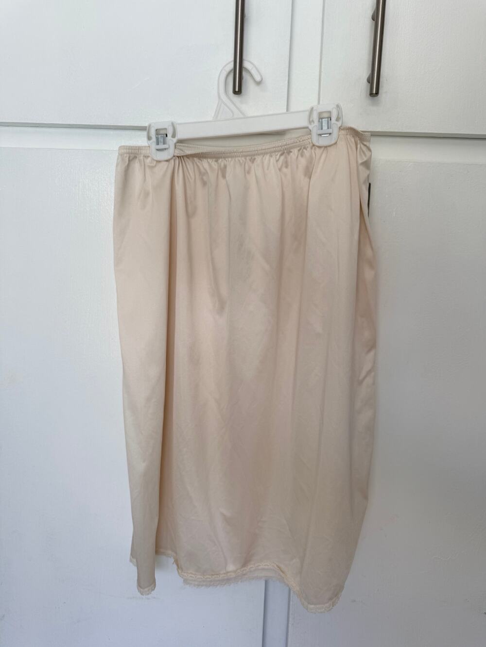 Vintage Vanity Fair Lace-Trimmed Tricot Nylon Half Slip SIZE LARGE